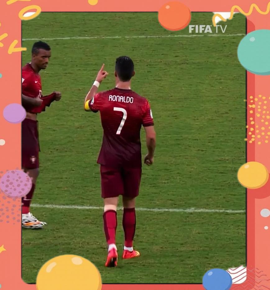 开云体育-C罗在SKT比赛中关键助攻，惊险取胜引发热议！的简单介绍